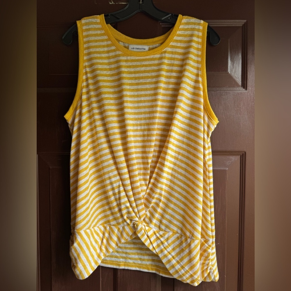 Luz Claiborne Yellow and White Sleeveless Size Large